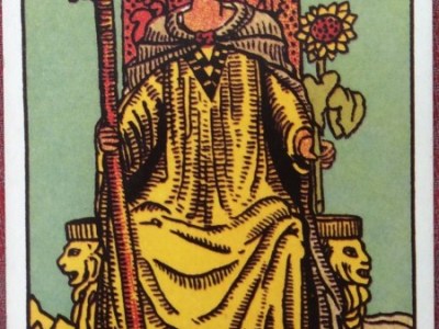 Womens Day Special: Queen&nbsp;Cards